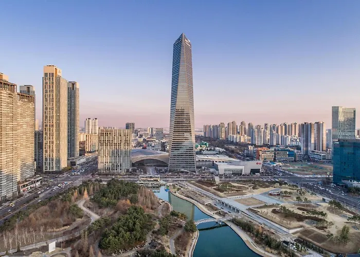  Oakwood Premier Incheon